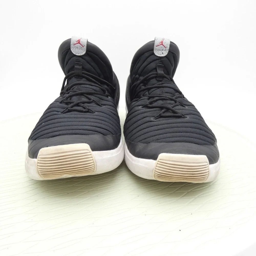 Air Jordan Flight Luxe 919715-006 Men US 11 Basketball Shoes Black White Sneaker